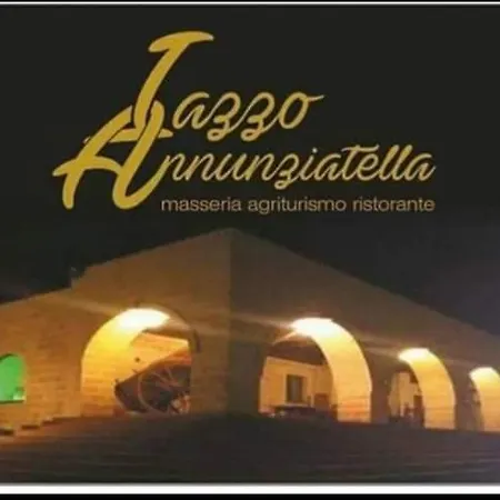 לינה וארוחת בוקר Iazzo Annunziatella B&B *