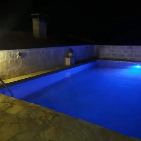 Iazzo Annunziatella B&B * לטרצה