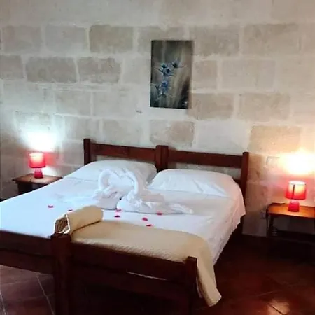 Iazzo Annunziatella B&B Couette-café Laterza